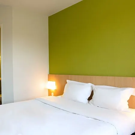 Hotell Toulon Sur