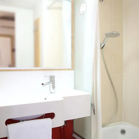 Hotell Toulon Sur