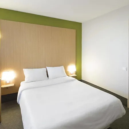 Hotell Toulon Sur 2*